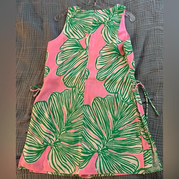 Lilly Pulitzer Donna Romper size 8 - Picture 2 of 9
